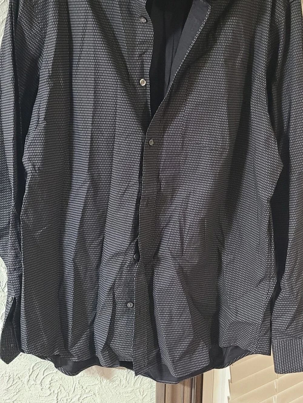 Banana Republic men's long sleeve Micro Pattern button-up shirt